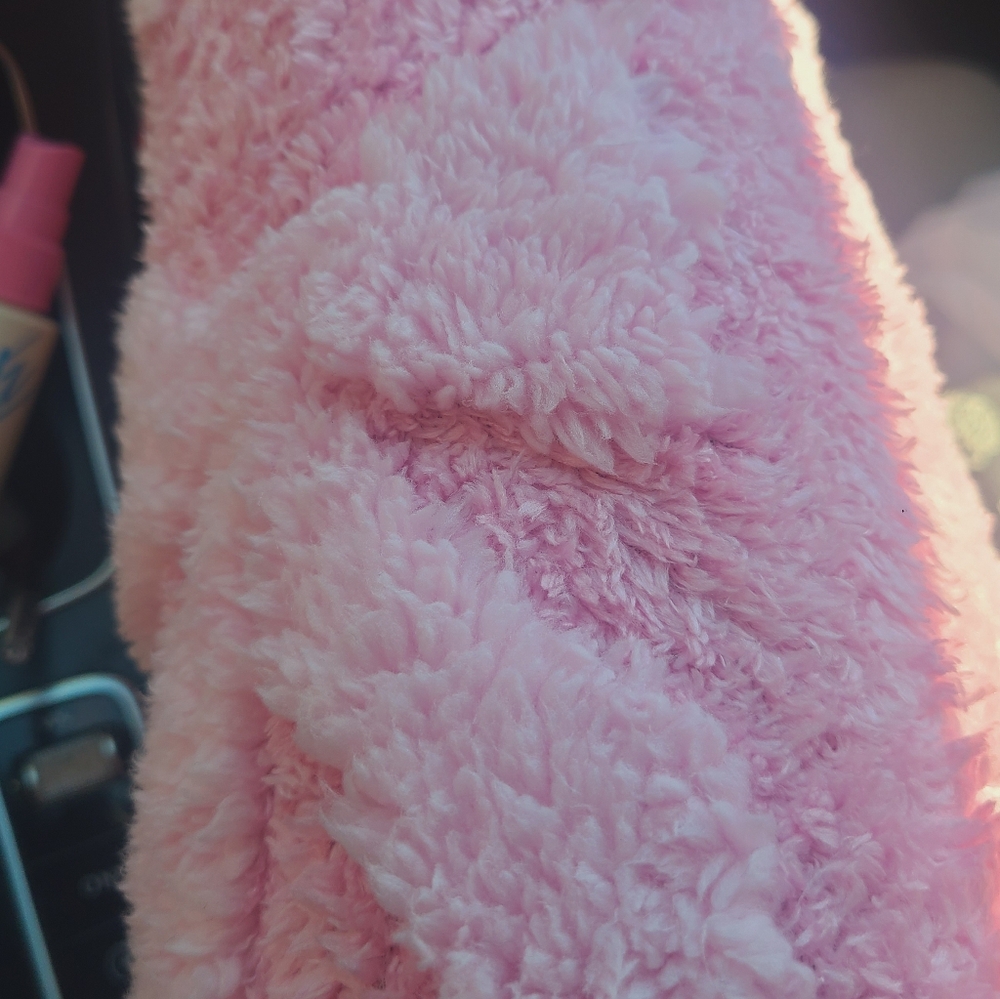 Juicy Couture Rug 🎀 - Picture 5 of 7